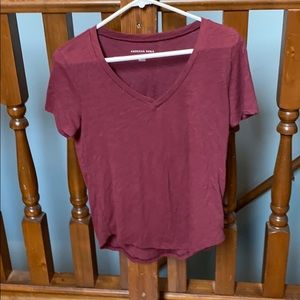 American Eagle v-neck tee shirt